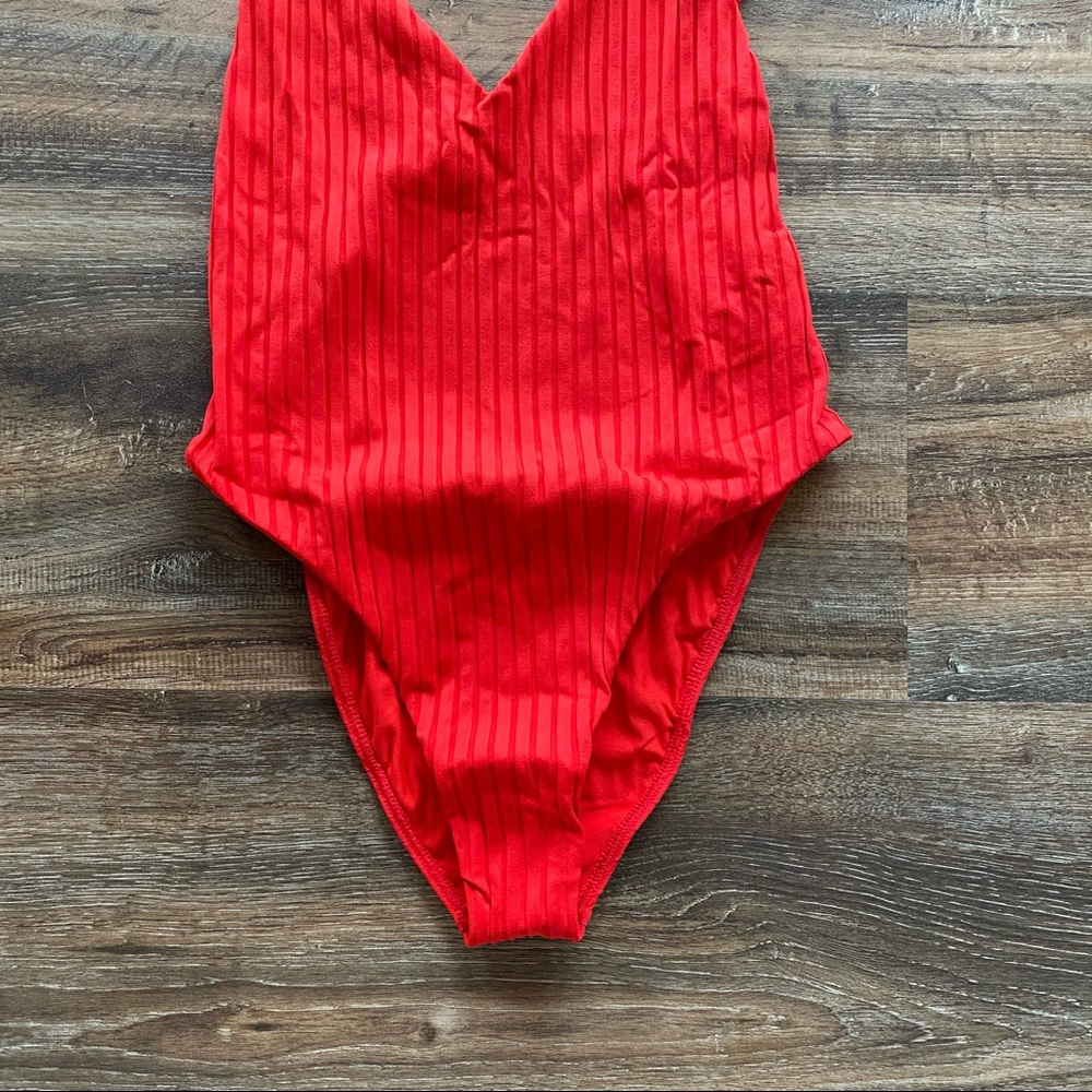 NWT Billabong Sunny Rib Red One Piece Swimsuit - Picture 3 of 14